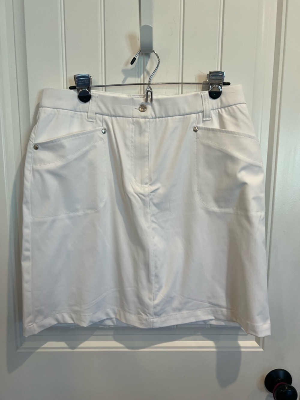 Daily Sports White Women’s Golf Skort